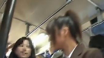 日本女孩参与公共性交