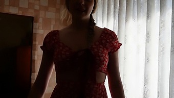 一个城市女孩和一个集体农夫做爱 - Arisha_mills。